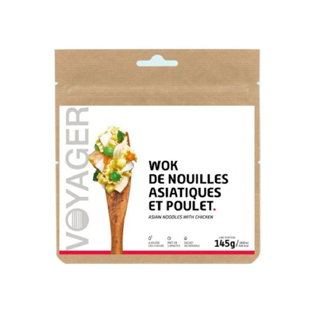 wok de nouilles asiatiques et poulet